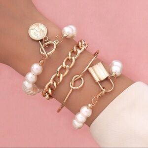 🆕 Sofia Faux Pearl Bracelet Set